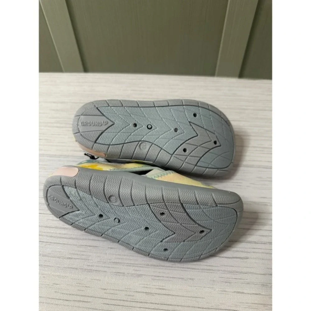 Ground Up Bluey Bingo Kids Water Shoes Floral Aqua Shoes Size 10 GTBY44GU09E